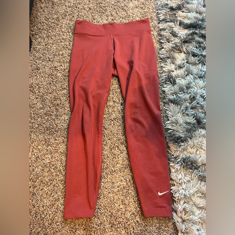 Coral Nike leggings